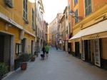 wir starten die Etappe die uns durch die Altstadt von Sestri Levante führt