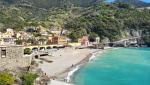 nach dem Besuch der Kirche die uns sehr gefallen hat, verlassen wir den Strand entlang Monterosso al Mare