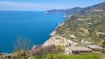 die ganze Cinque Terre liegt uns zu Füssen. Der Blick reicht bis zur Landzunge Punta Mesco