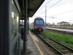 wir laufen zum Bahnhof von Sarzana, und fahren mit dem Zug nach La Spezia