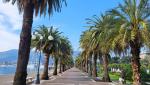 entlang der grossen Strandpromenade verlassen wir die grosse Stadt La Spezia
