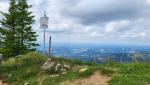 kurz nach der Morgenalpe, erreichen wir den Farnergrat auf 1634 m.ü.M. der höchste Punkt der heutigen Wanderung