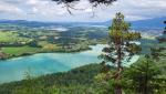 das Panorama präsentiert auf der Nordseite die Gletscherseenplatte mit dem Weissen- Hopfen- und Forggensee