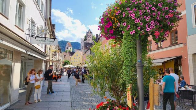 wir durchqueren die schöne Altstadt und laufen zum B&B "Suzanne"