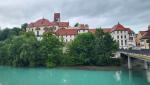 wir überqueren die Lech und blicken noch einmal nach Füssen zurück, das uns sehr gefallen hat