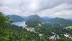 kurz vor der Pölatschlucht blicken wir zum Schloss Hohenschwangau hinunter