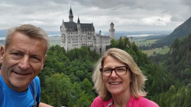 Erinnerungsfoto aufgenommen auf der Marienbrücke die über die spektakuläre Pölatschlucht führt