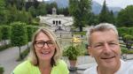 Erinnerungsfoto aufgenommen beim Schloss Linderhof