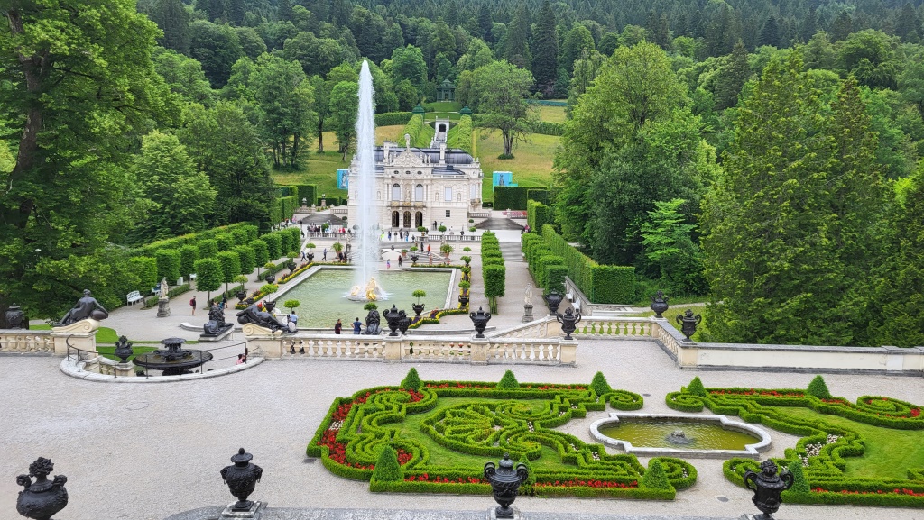 der Florabrunnen