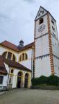 1701 - 1717 wurde die mittelalterliche Basilika in eine prachtvolle Barockkirche umgebaut