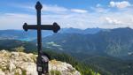 beim Gipfelkreuz des Fockenstein 1564 m.ü.M. der höchste Punkt der heutigen Etappe