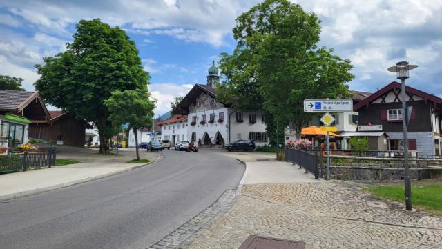 Bad Wiessee am Tegernsee. Luxusrestaurants, gehobene Hotellerie und viele Prominente prägen die Gegend