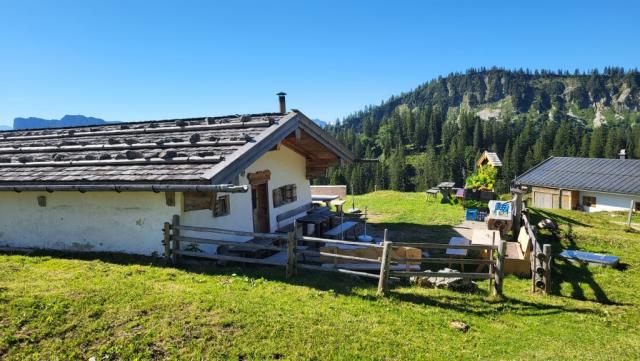 ...der uns zur Hütte auf der Bischofsfellnalm führt