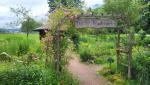 am Inzeller Kräutergarten und Badepark vorbei...