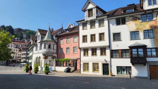 vorbei an der Stiftskirche von St.Gallen...