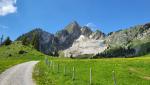 wir haben den Euschelspass 1567 m.ü.M., der vom Chällihorn und vom Chörblispitz eingerahmt ist erreicht