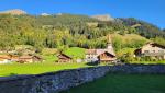 die Wanderung beginnt in Jaun das einzige deutschsprachige Dorf im Greyerzbezirk...