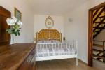 das Schlafzimmer