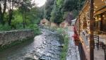 das Ristorante liegt direkt neben dem Fluss Aniene das uns in den nächsten Tagen begleiten wird