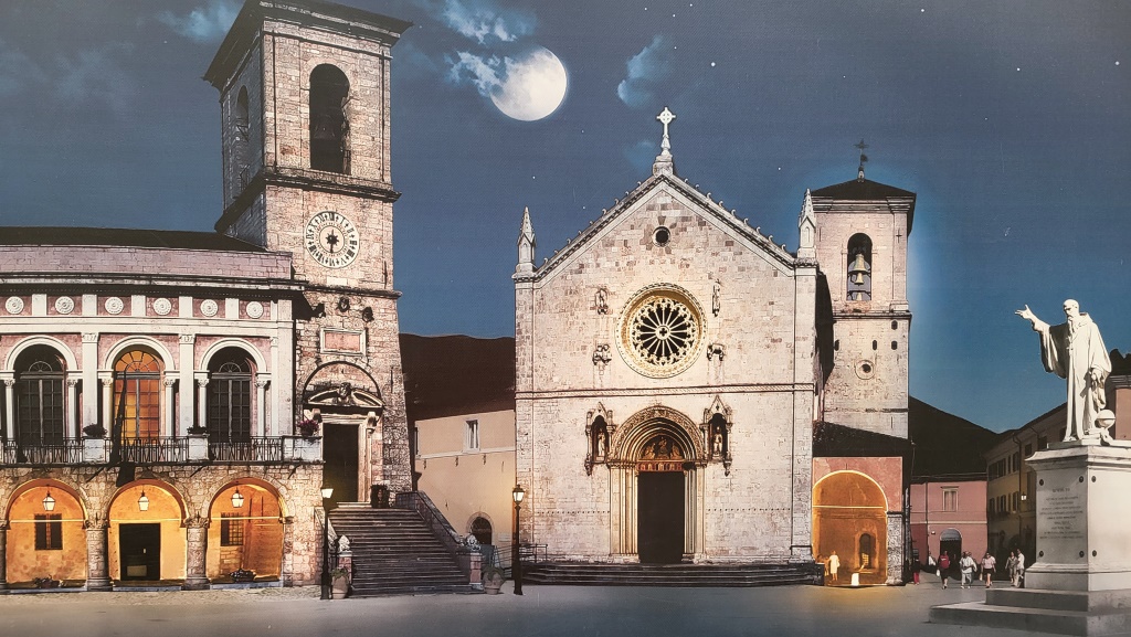 so wird der historische Dorfkern von Norcia aussehen