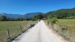 über eine strada bianca passieren wir unmerklich die Grenze zwischen der Region Umbria und Lazio