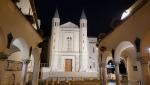 ein Abendspaziergang führt uns noch zu der heiligen Rita geweihte Basilika