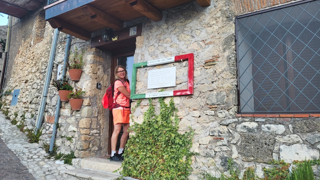 ...verlassen wir die Casa Vacanze Vista Lago in Castel di Tora...
