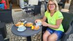 vor dem Start stärken wir uns mit einem Frühstück