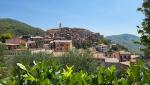 Licenza mit seiner typisch mittelalterlichen Stadtanlage, wird durch die Burg der Orsini beherscht