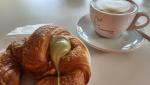 wir geniessen das Frühstück