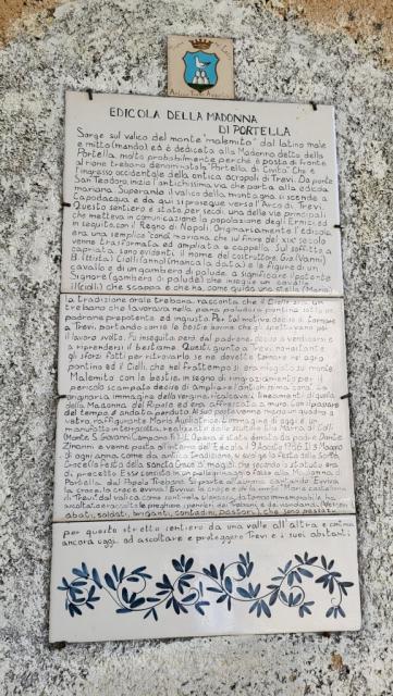 es war Grenzstation zwischen dem Kirchenstaat und dem Bourbonenreich. Hier musste man Zoll zahlen