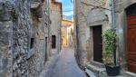 ...spürt man eine Atmosphäre, die in die Vergangenheit zurückführt