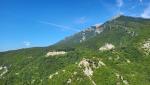 ...den Monte Porca und Teile der Bergkette der Monti Ernici geniesst