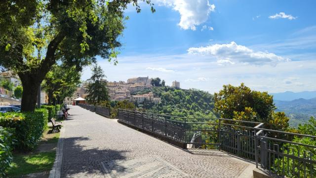 wir erreichen das Belvedere von Arpino