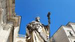 die Statue des hl. Benedikt von Norcia. Benedikt starb am 21. März 547 hier in der Abtei Montecassino