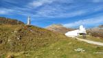 wir besuchen die Kapelle beim Lukmanierpass