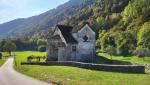 in Boscero befindet sich die 1249 zum ersten mal erwähnte kleine romanische Kirche San Remigio