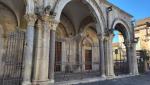 ...und erreichen die Cattedrale dei santi Pietro e Paolo erbaut 1103 bis 1113