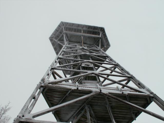 Turm von unten