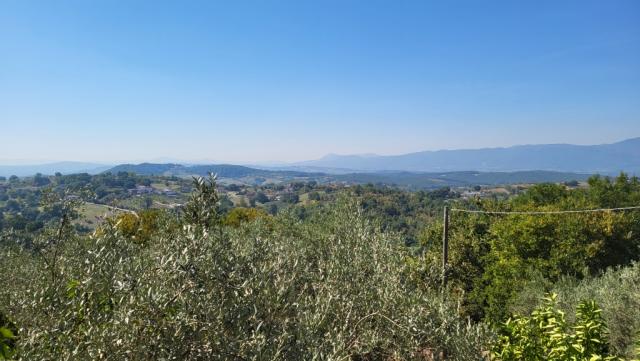 ...geniessen wir ein traumhaftes Panorama in die Ebene des Volturno