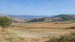 ganz weit am Horizont befindet sich die Grenze zwischen Campania und Puglia