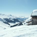 Blick Richtung St.Antönien, links der Ascharina Kamm