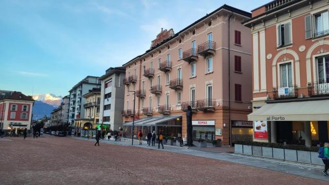 beim Bahnhof in Bellinzona beginnt unsere vorletzte Etappe in der Schweiz