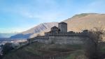 als eine der drei Burgen von Bellinzona gehört sie seit 2000 zum Welterbe der UNESCO,...