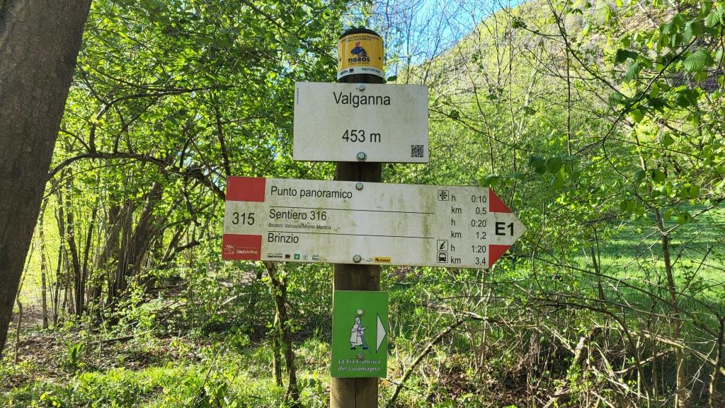 wir verlassen das Valganna und wandern nach Brinzio