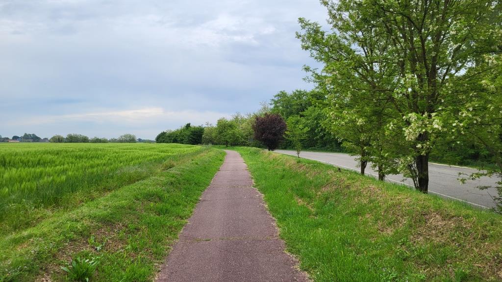 auf dem Weg nach Torre d'Isola, unser heutiges Etappenende