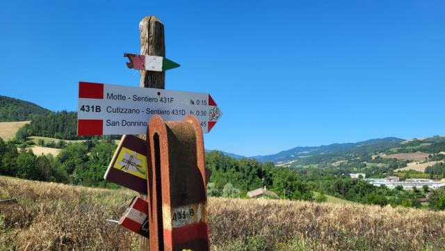 obschon Wegweiser vorhanden, gute Wanderkarten auf dem Handy und GPS, sind unerlässlich