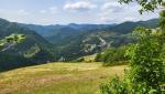 tief unter uns, im Tal des Flusses Montone, erblicken wir San Benedetto in Alpe