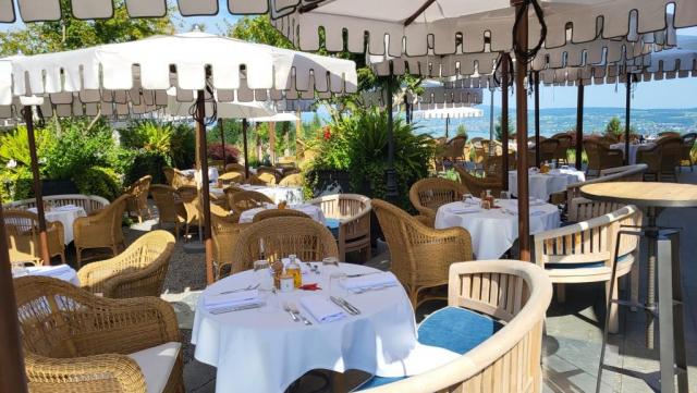 das Restaurant ist sehr schön gelegen und super schön ausgestattet. Für uns aber zu nobel