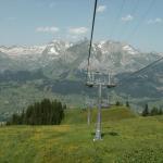 Abfahrt Richtung Wildhaus. Im Hintergund der Säntismassiv